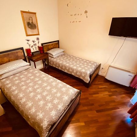 شقة La Casa Di Amici Miei كريمونا المظهر الخارجي الصورة